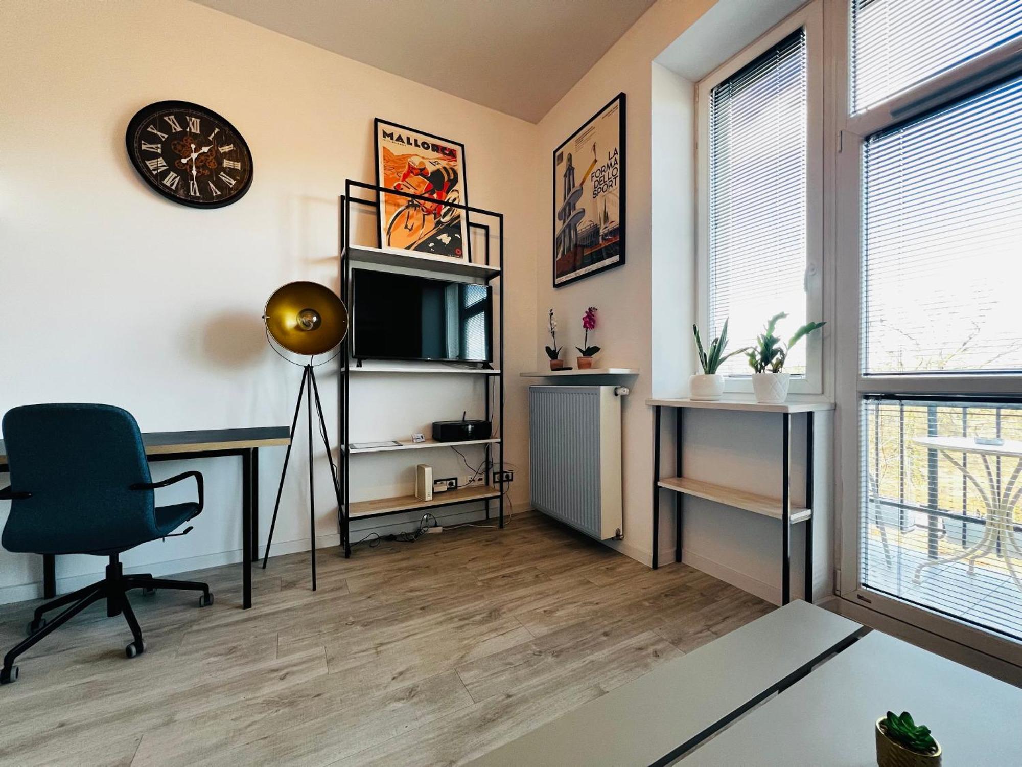 Lazienki Krolewskie Studio Z Antresola I Widokiem Varsovia Exterior foto